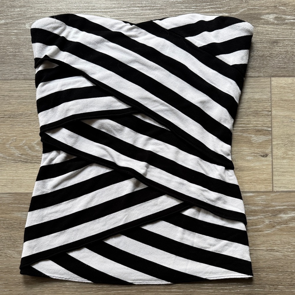White House Black Market Tube Top with built in bra